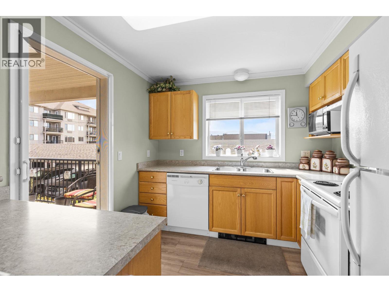 265 Froelich Road Unit# 211