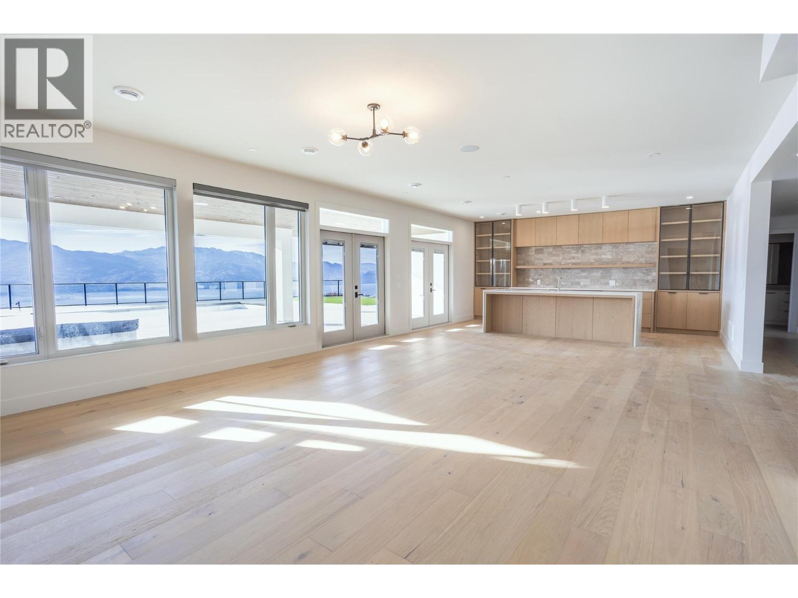1403 Vineyard Drive
