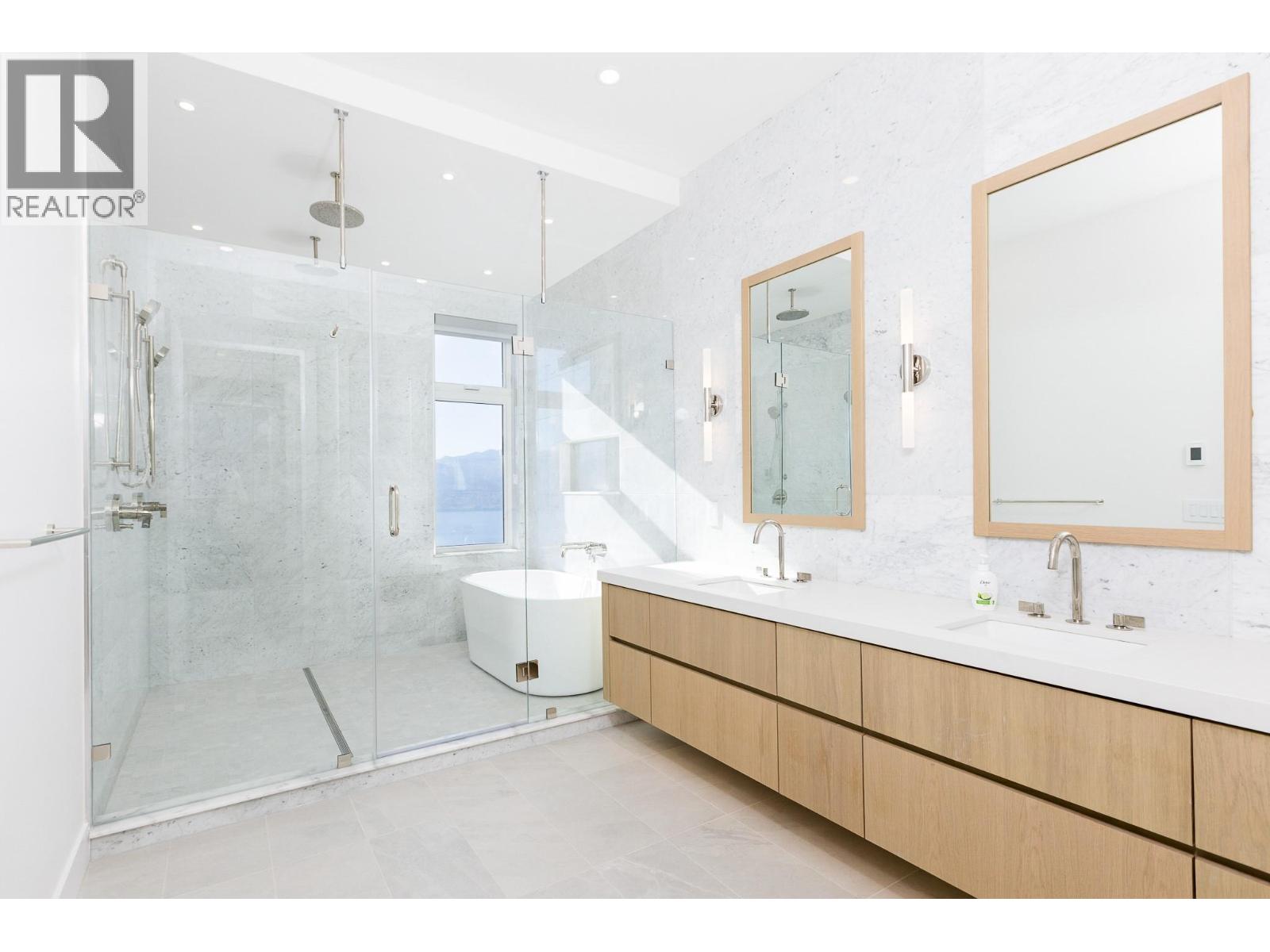 1403 Vineyard Drive