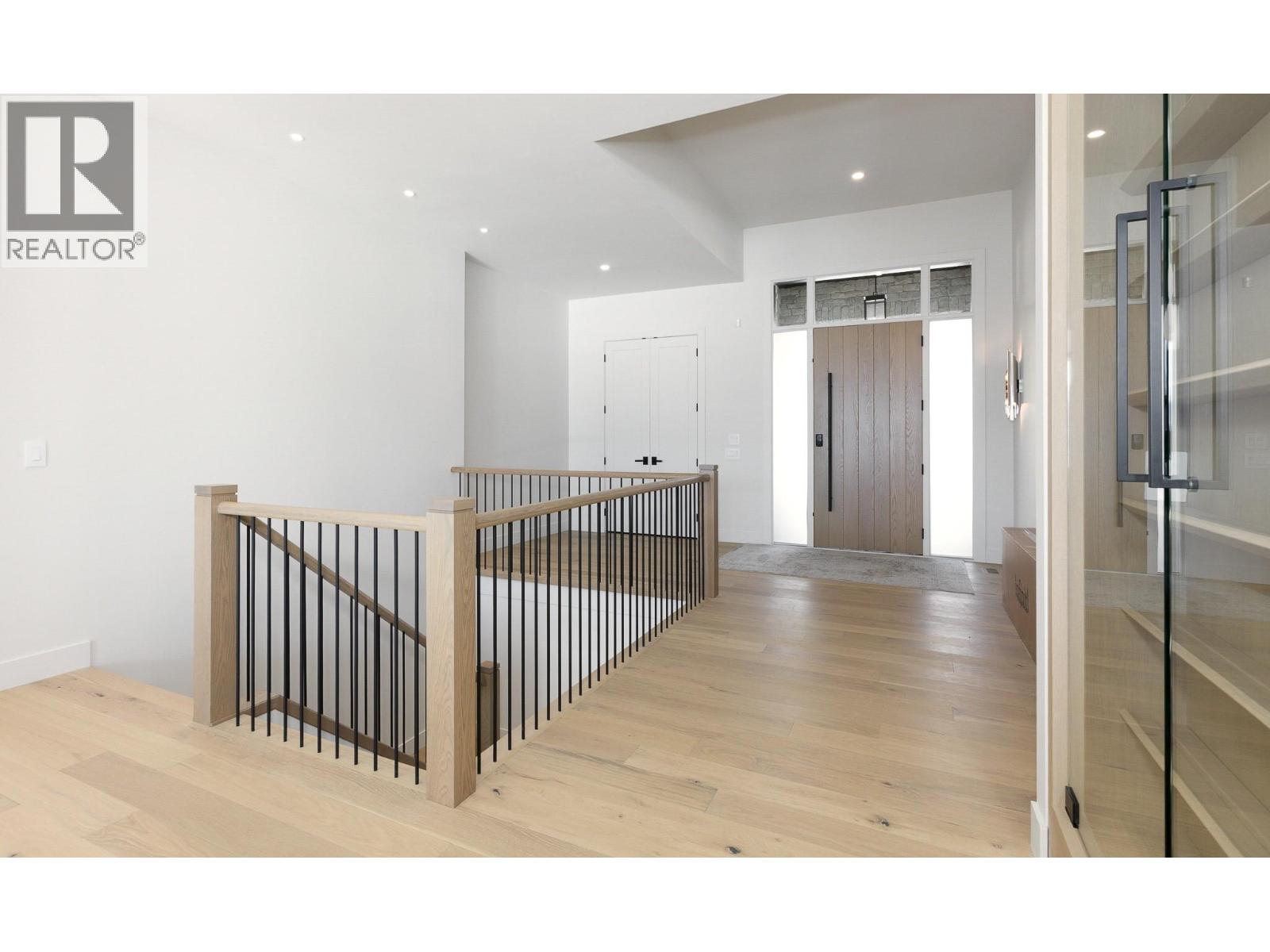 1403 Vineyard Drive