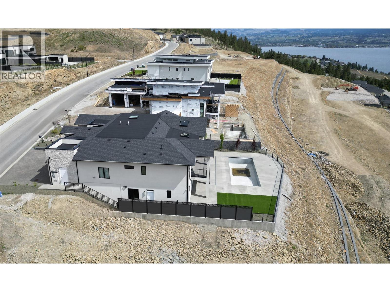 1403 Vineyard Drive