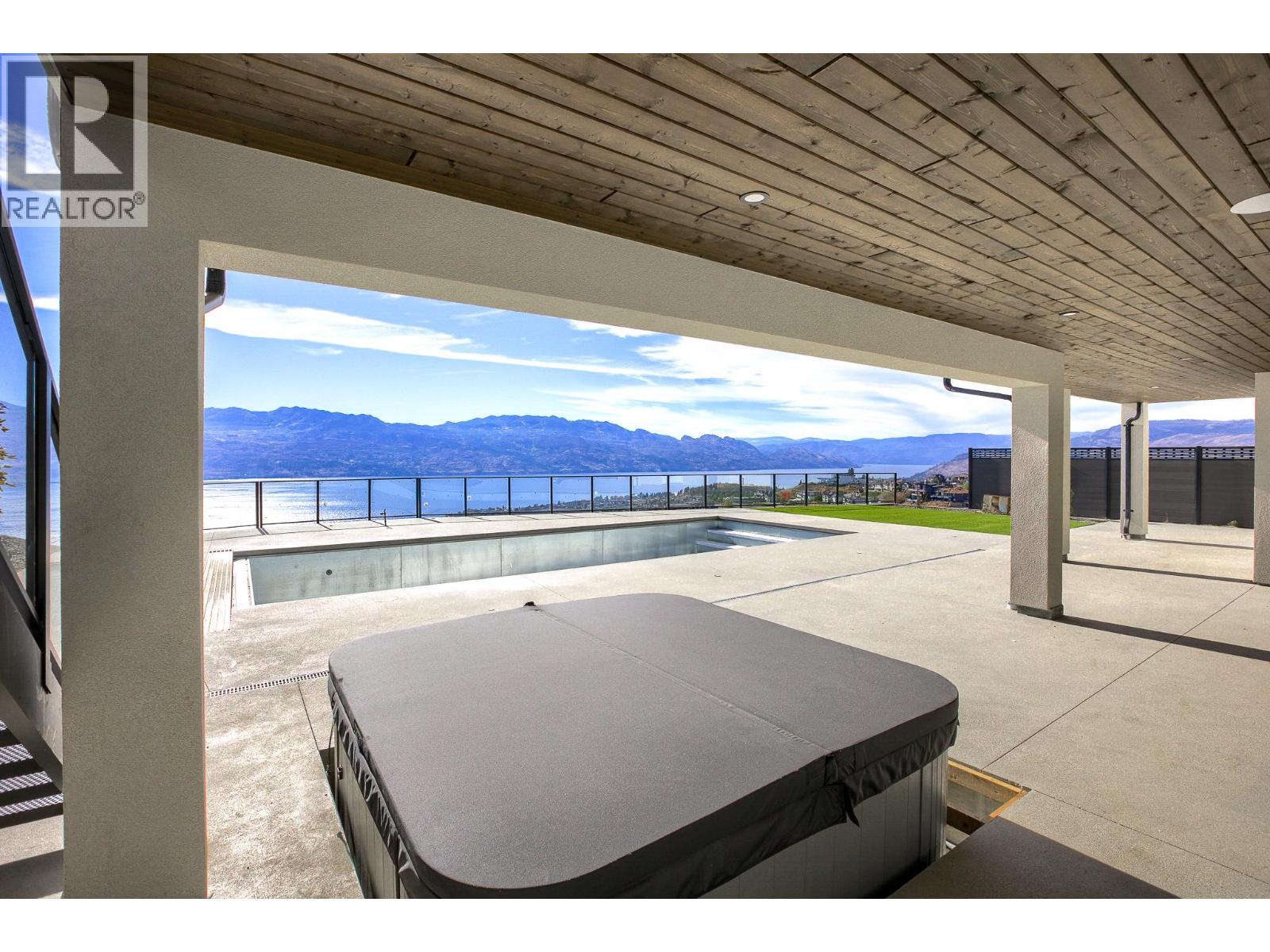 1403 Vineyard Drive