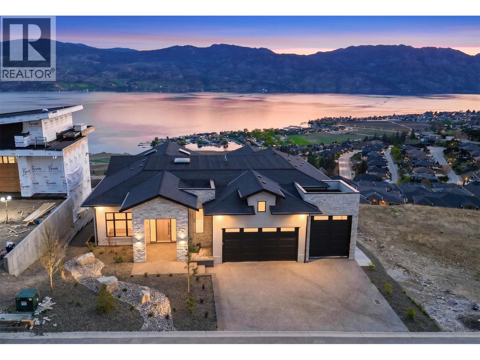 1403 Vineyard Drive