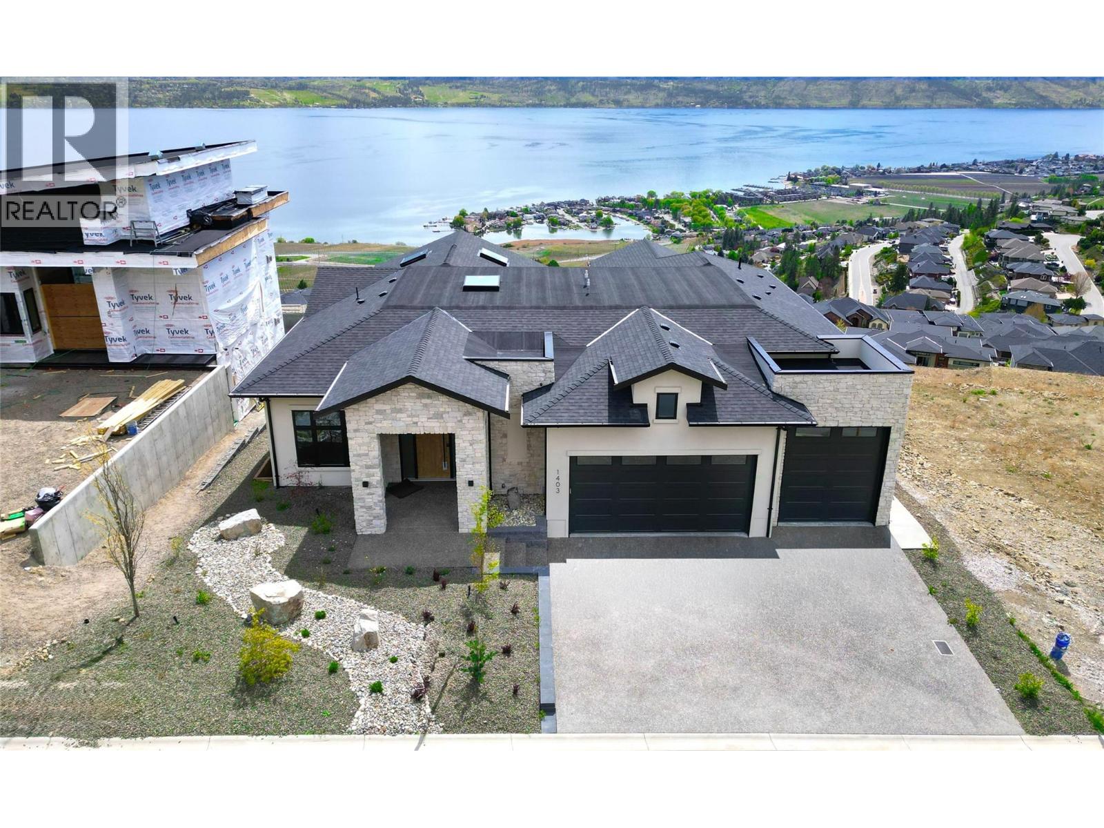 1403 Vineyard Drive