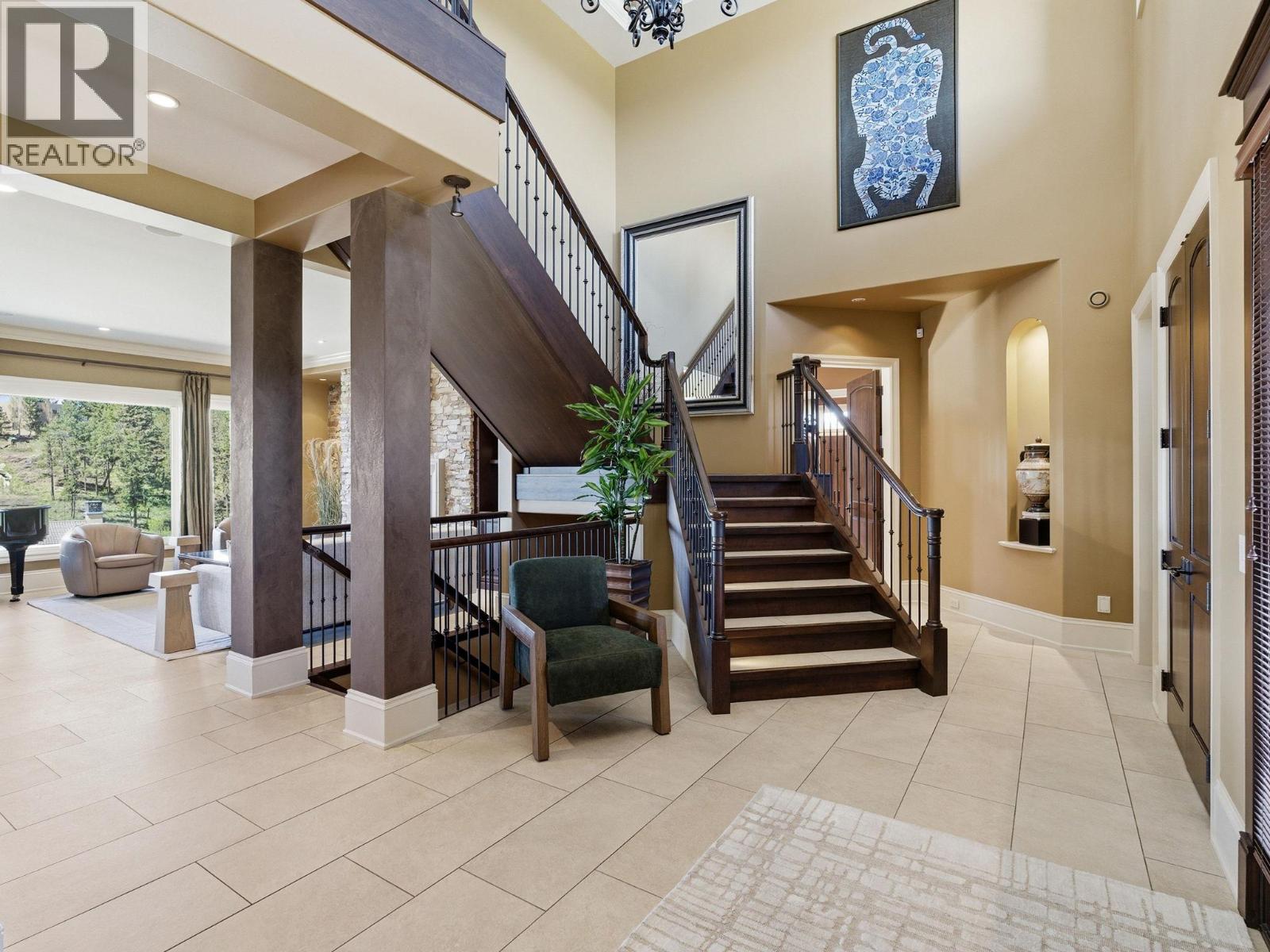 706 Highpointe Court