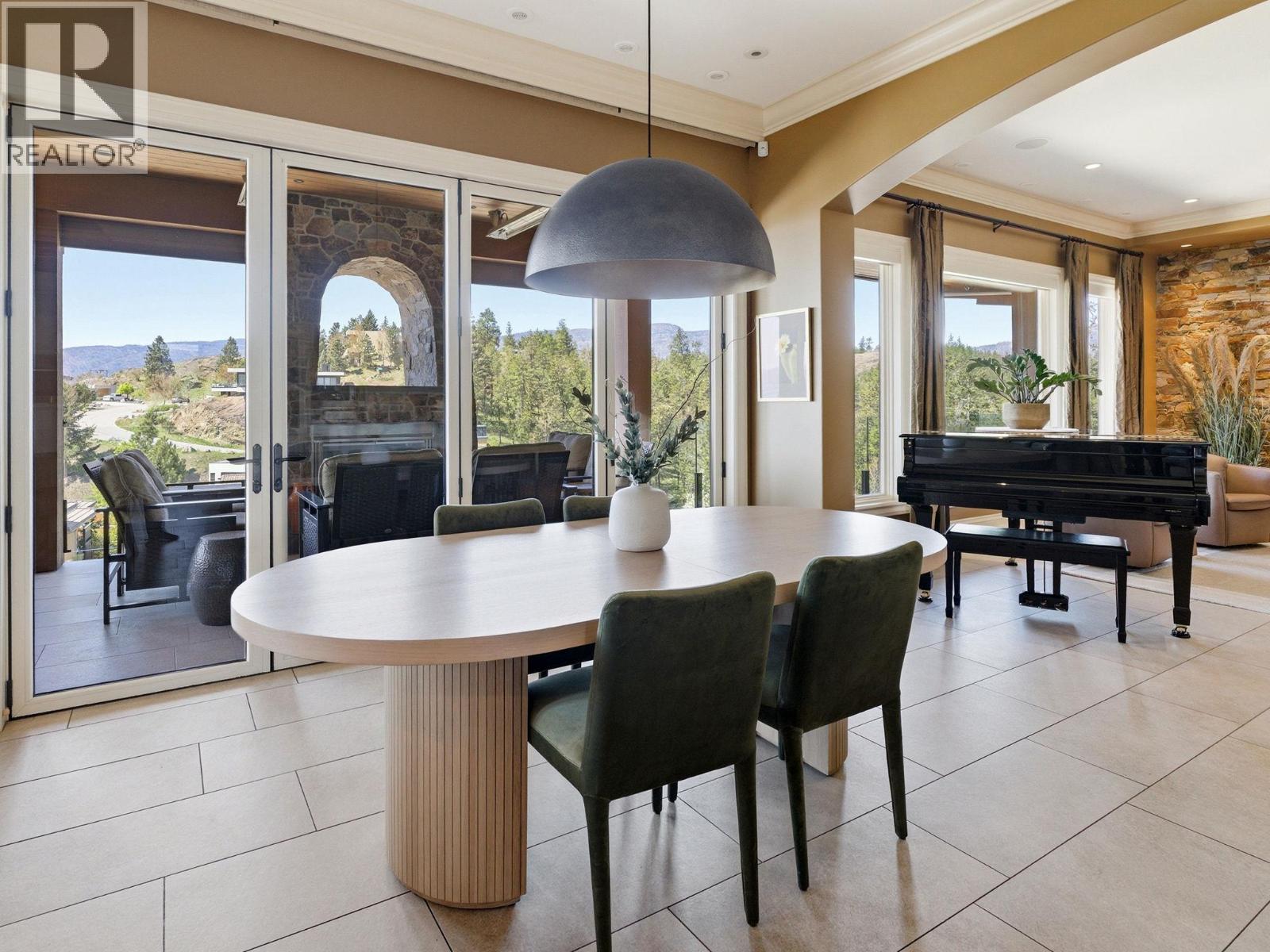 706 Highpointe Court