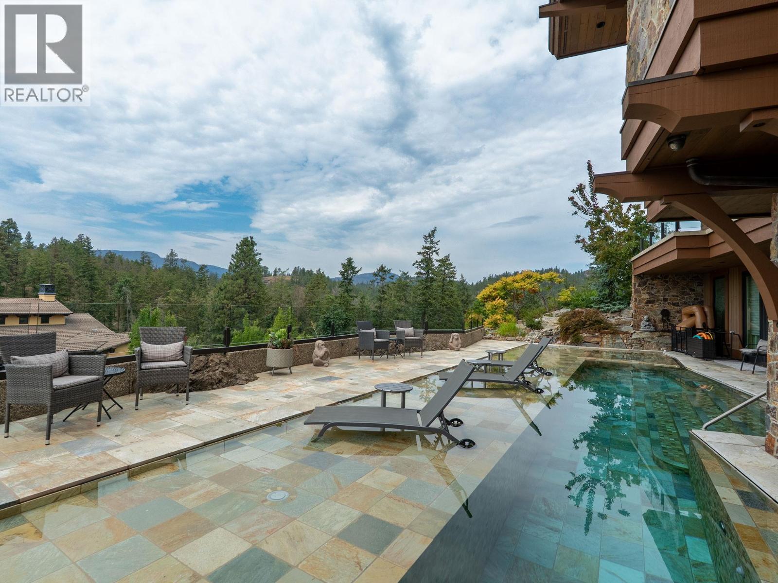 706 Highpointe Court