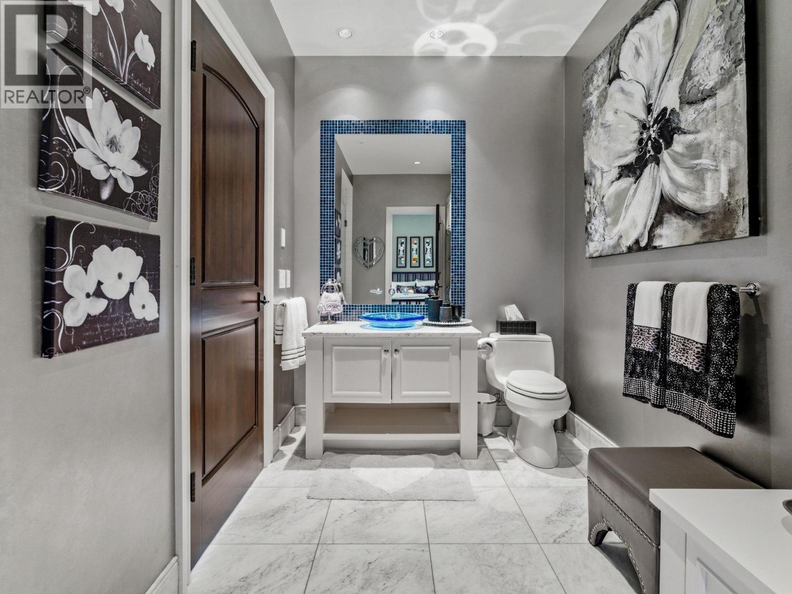 706 Highpointe Court