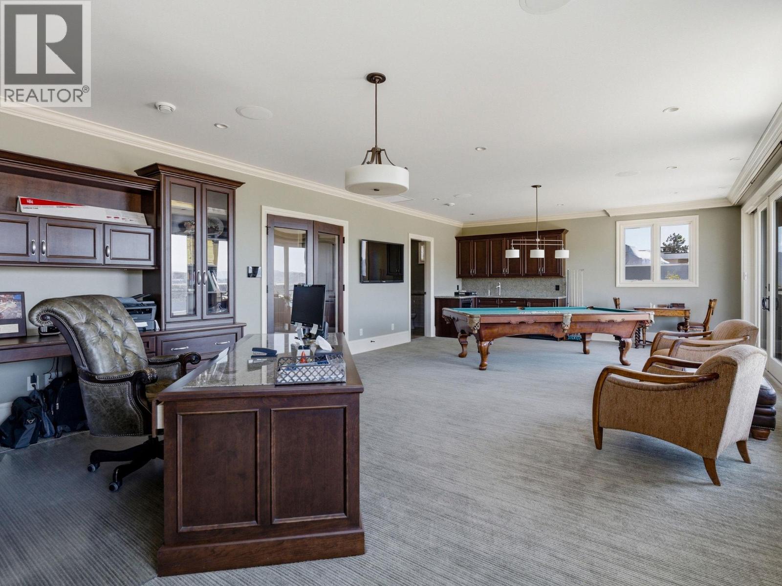 706 Highpointe Court