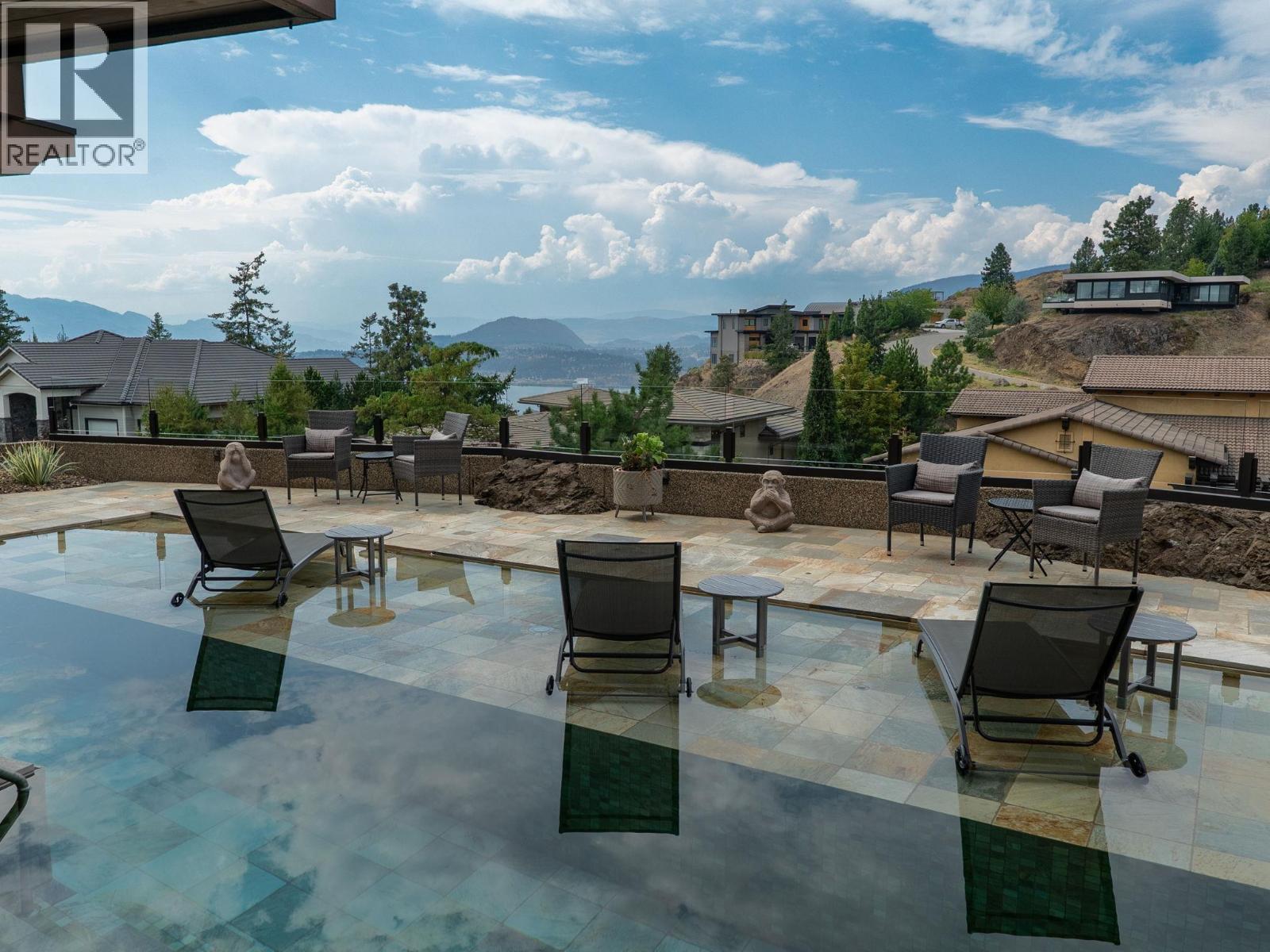 706 Highpointe Court