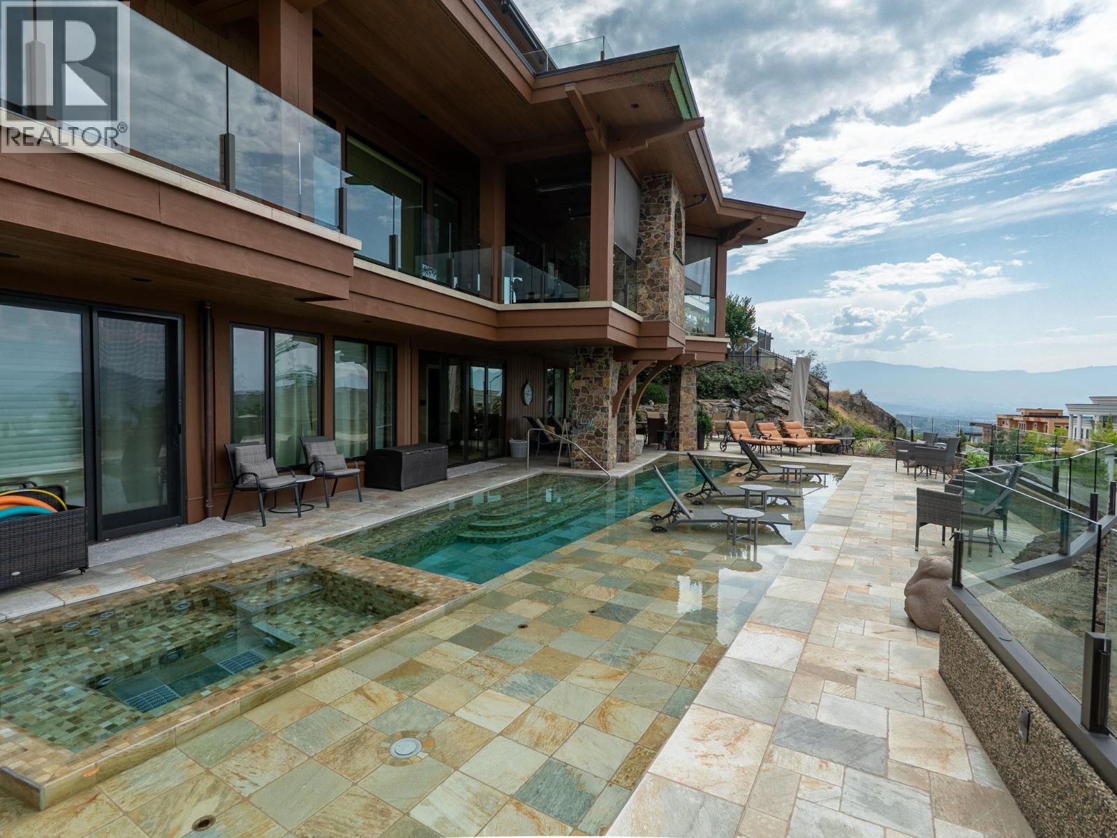 706 Highpointe Court