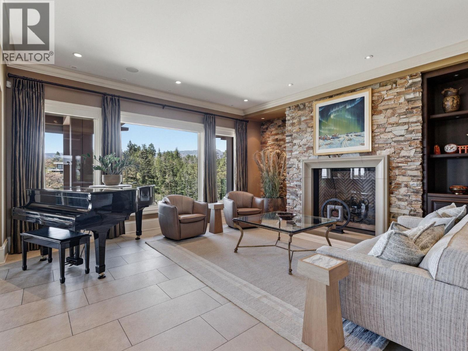 706 Highpointe Court