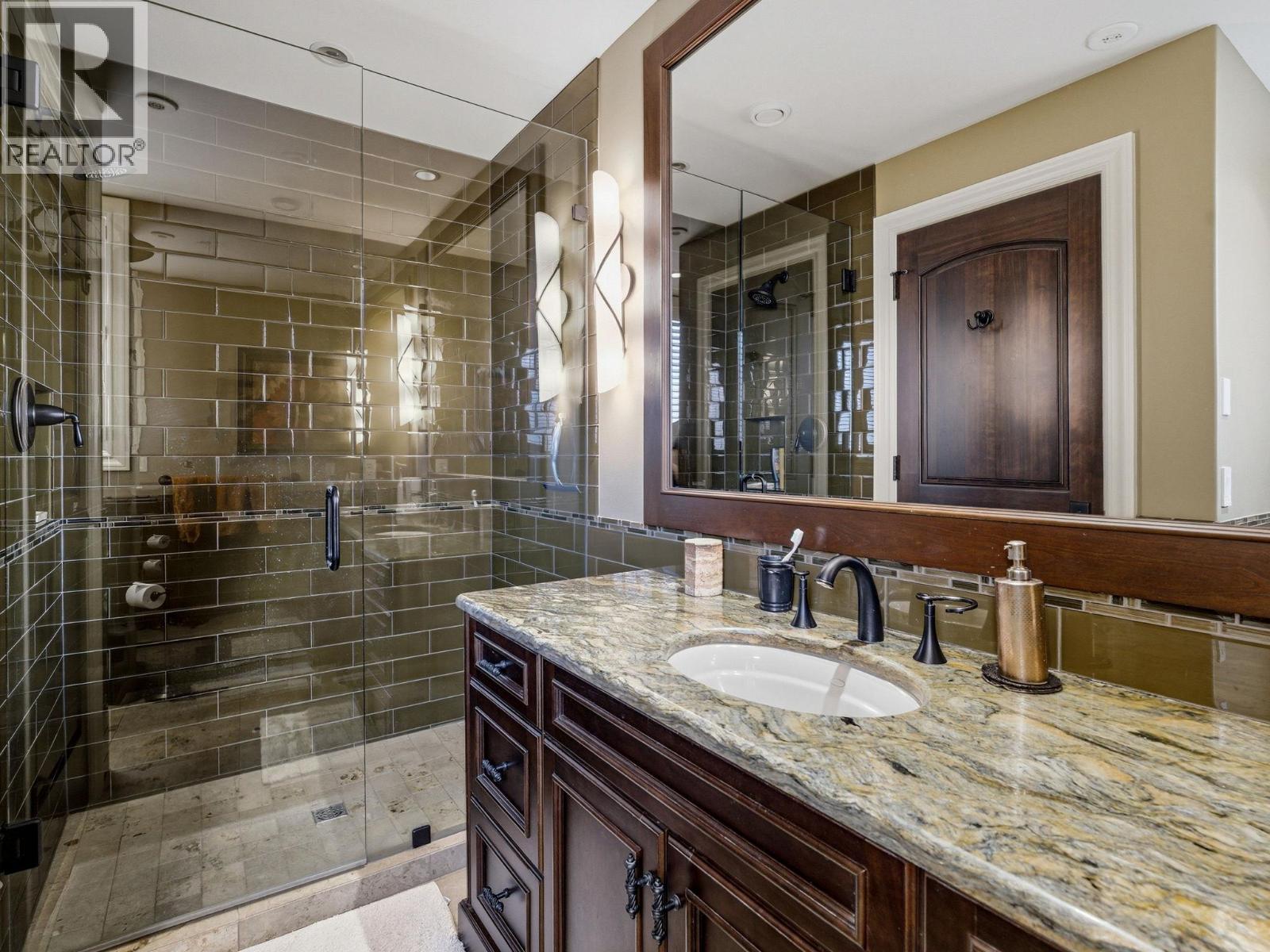 706 Highpointe Court