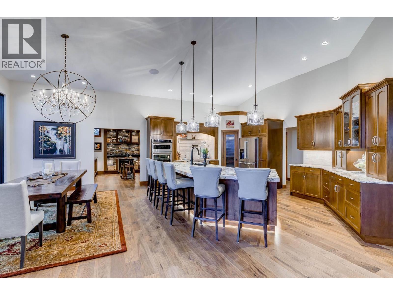 5757 Upper Booth Road N