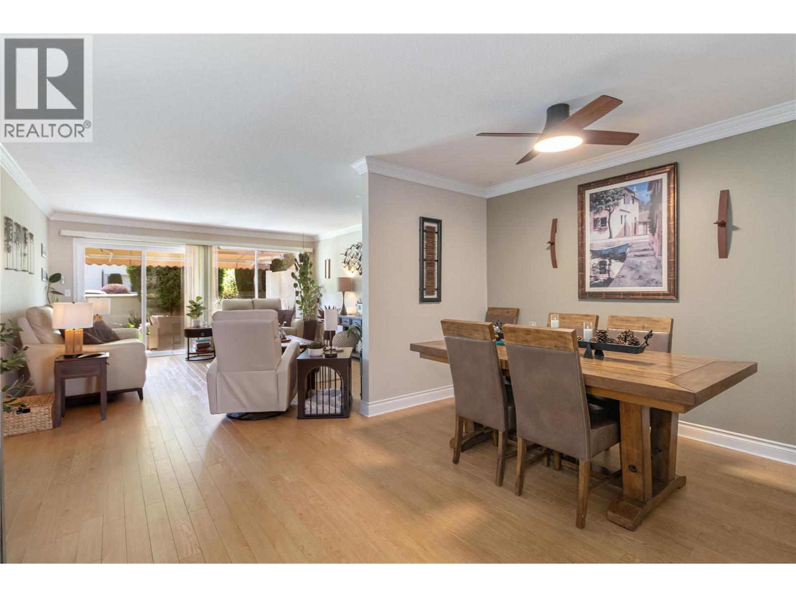 1886 Parkview Crescent Unit# 3