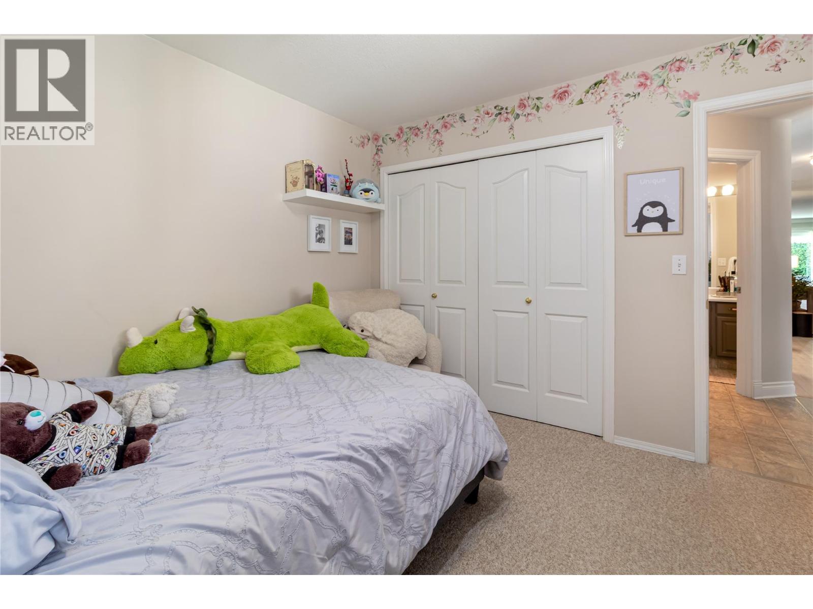 1886 Parkview Crescent Unit# 3