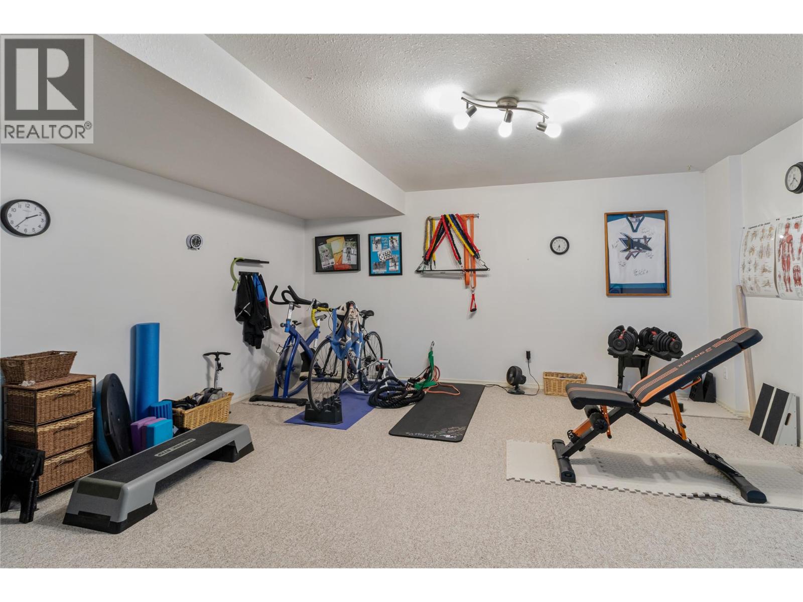 1886 Parkview Crescent Unit# 3