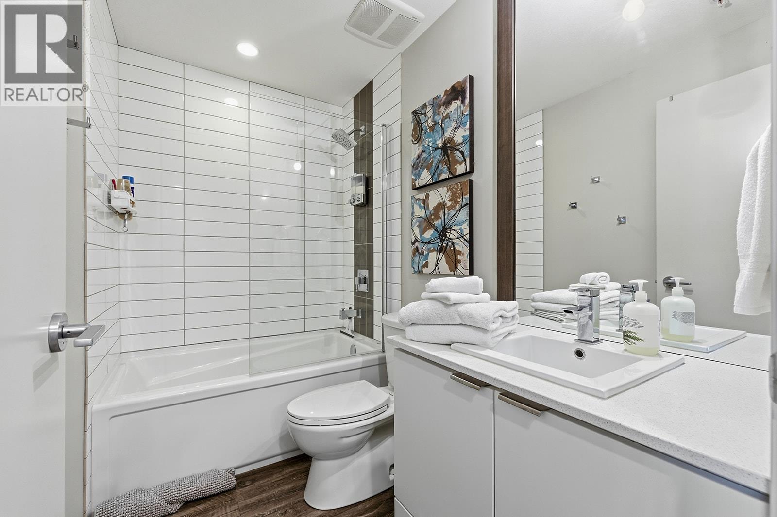 1290 St. Paul Street Unit# 605
