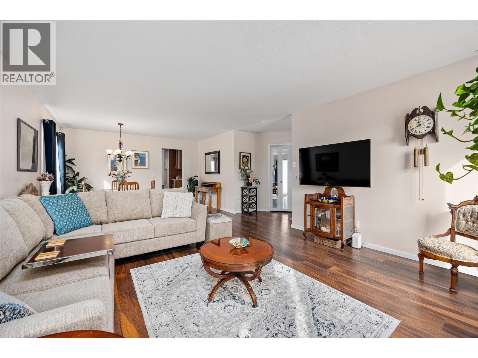 615 Glenmeadows Road Unit# 49