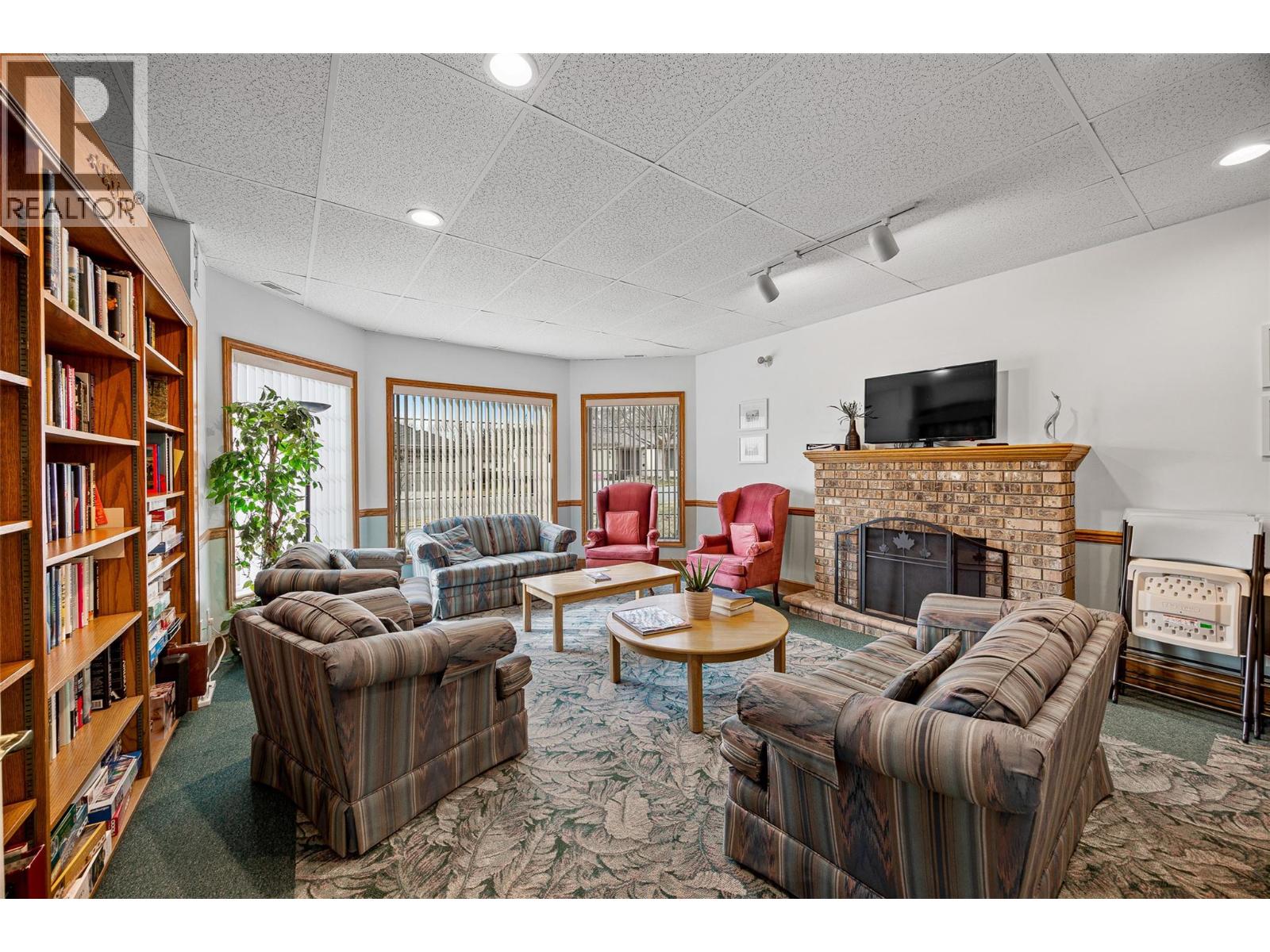 615 Glenmeadows Road Unit# 49