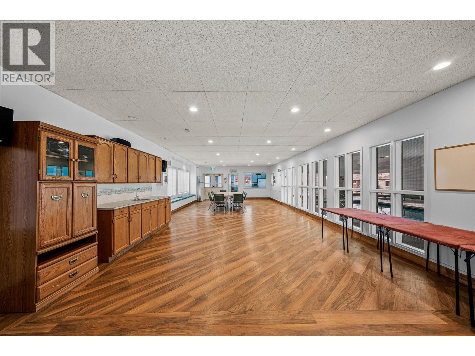 615 Glenmeadows Road Unit# 49