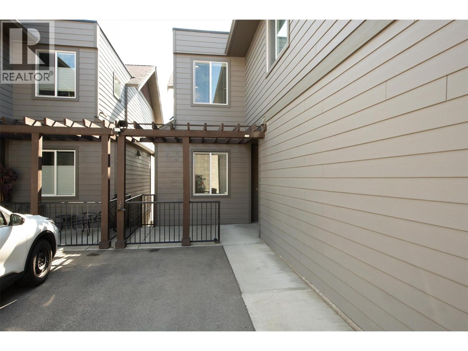 12840 Stillwater Court Unit# 11