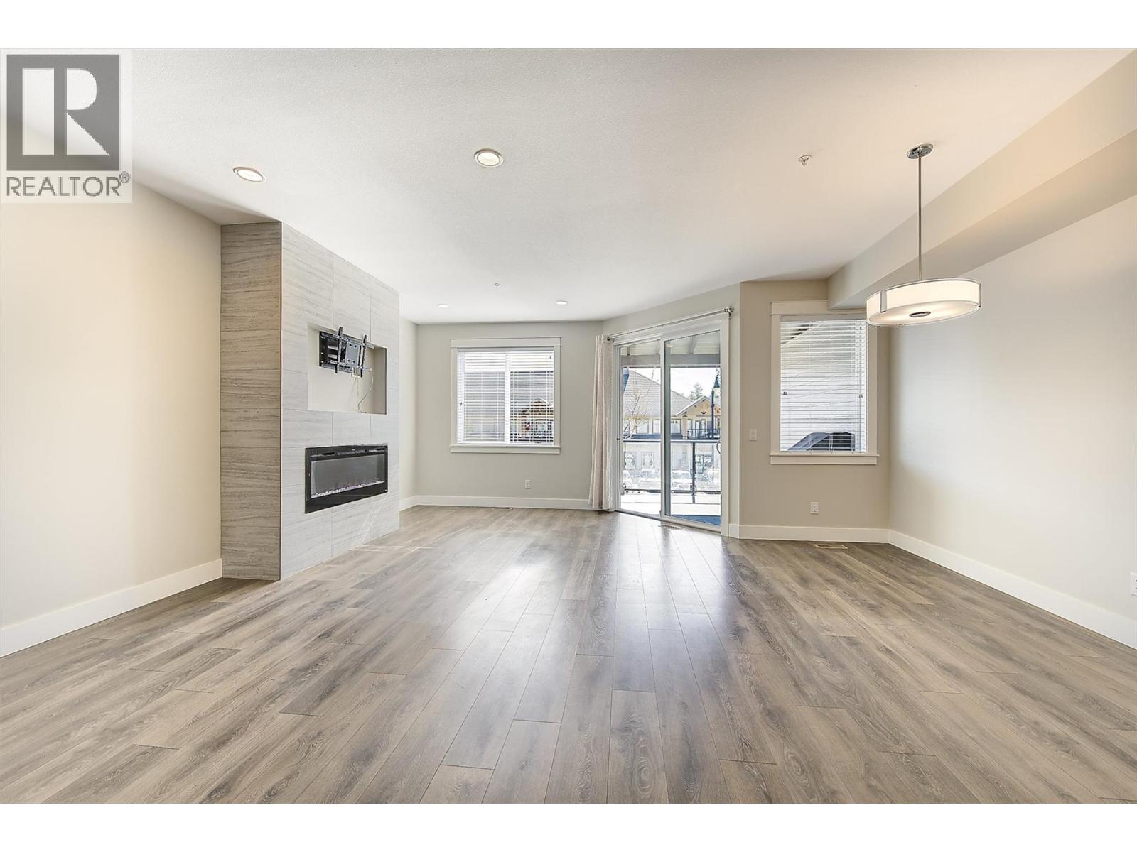 12840 Stillwater Court Unit# 11