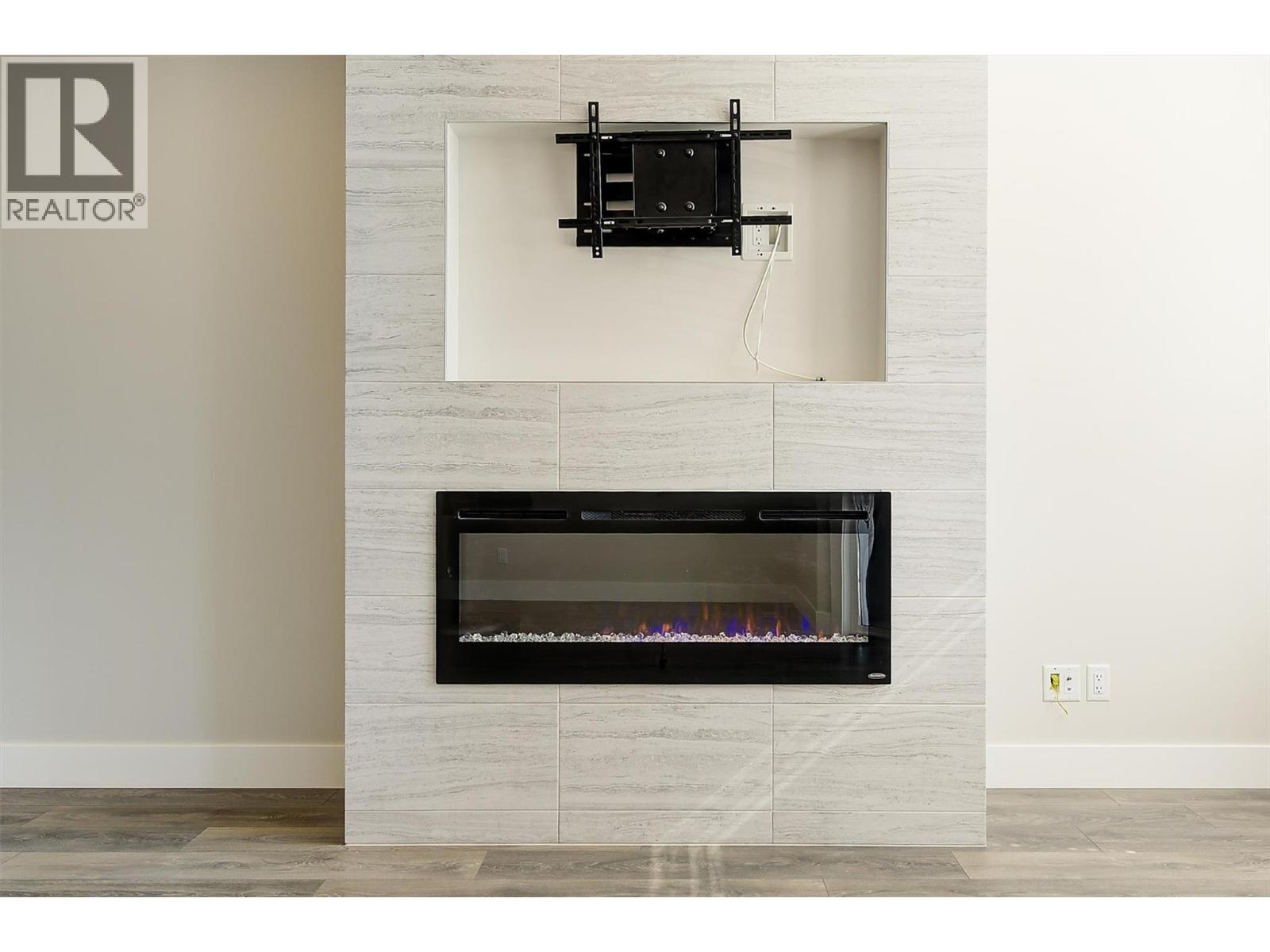 12840 Stillwater Court Unit# 11