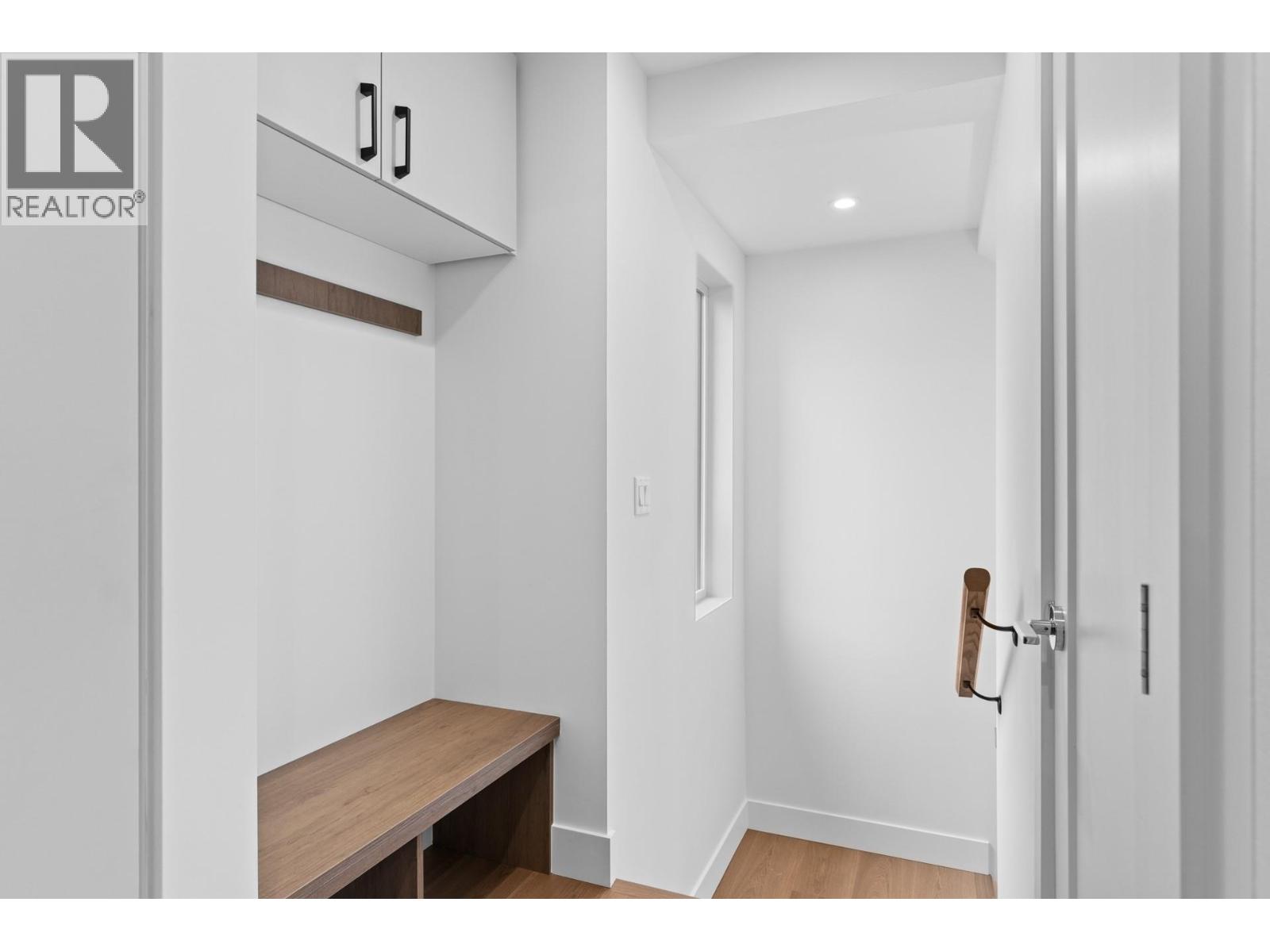 1463 Inkar Road Unit# 6