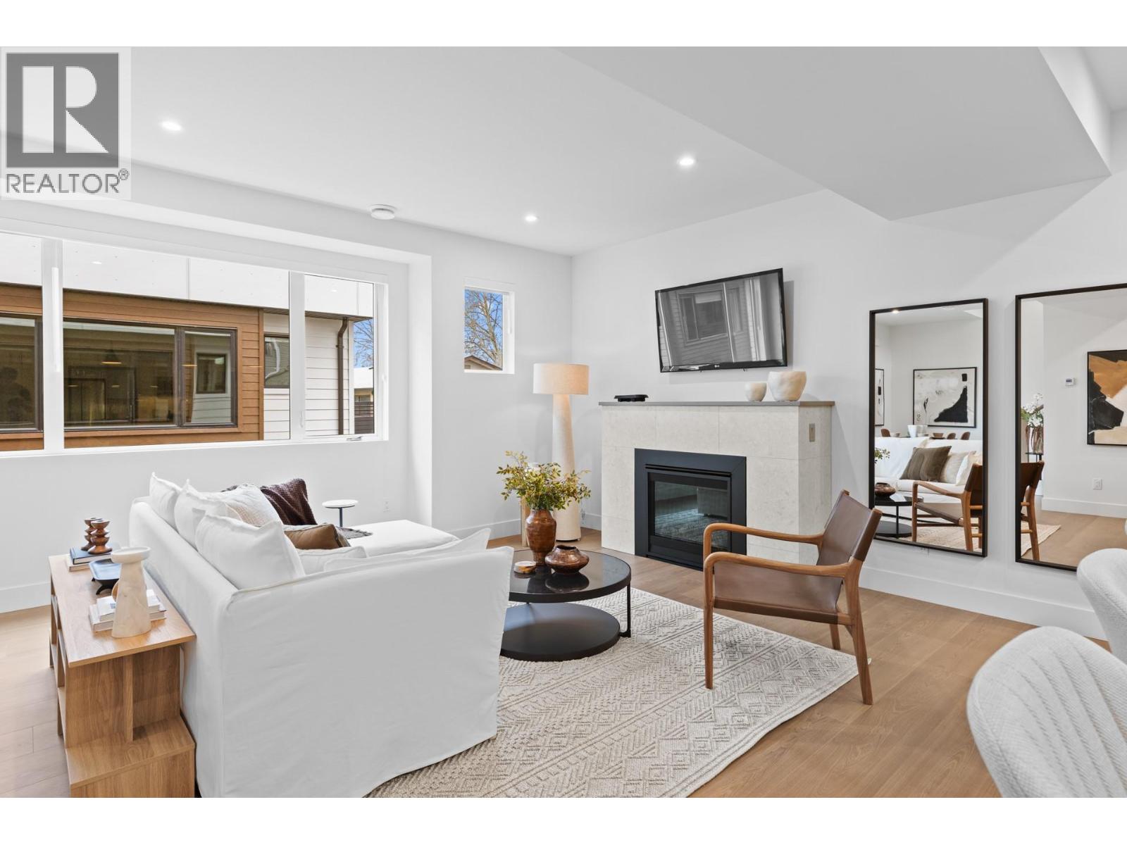 1463 Inkar Road Unit# 6