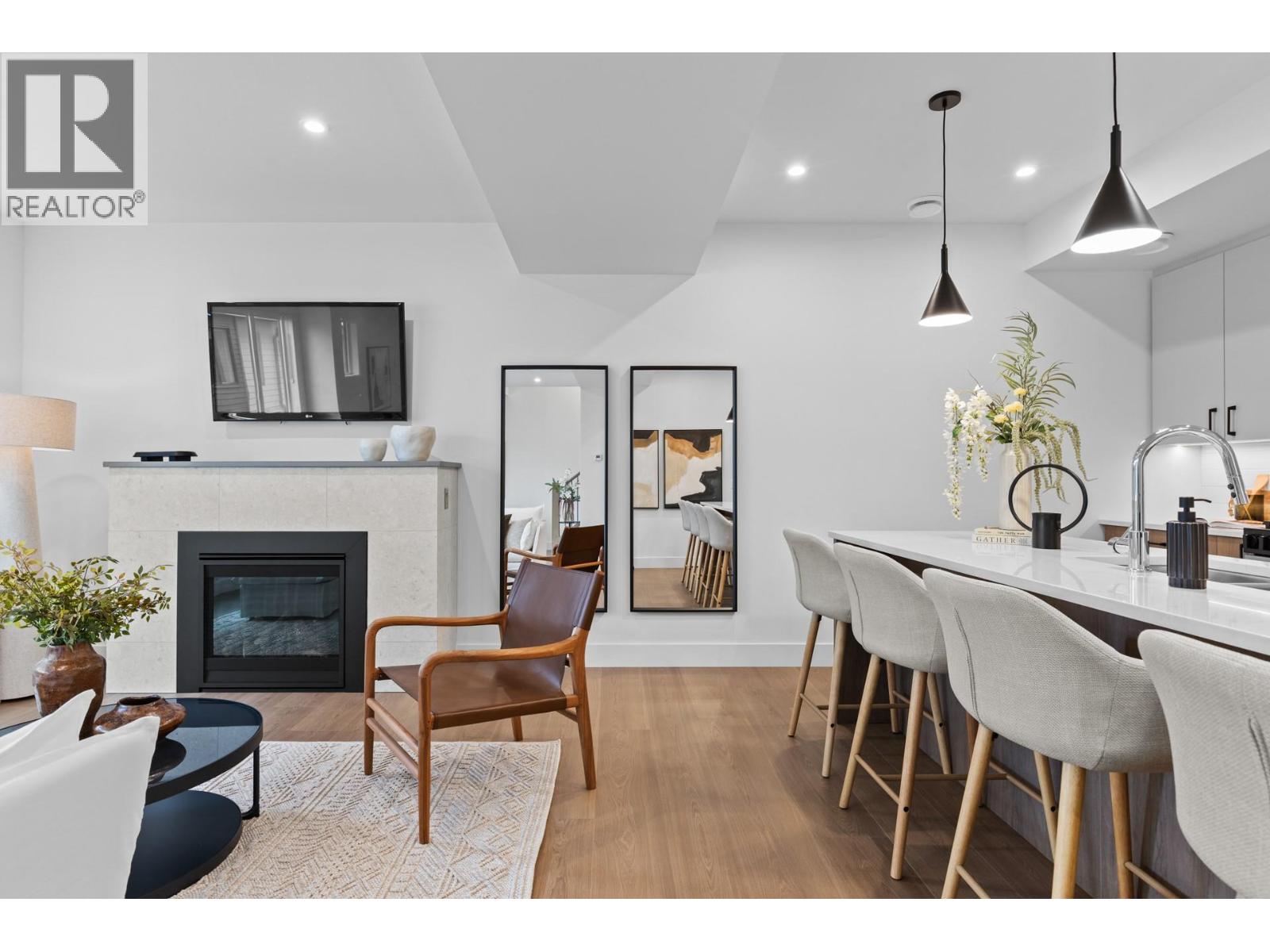1463 Inkar Road Unit# 6