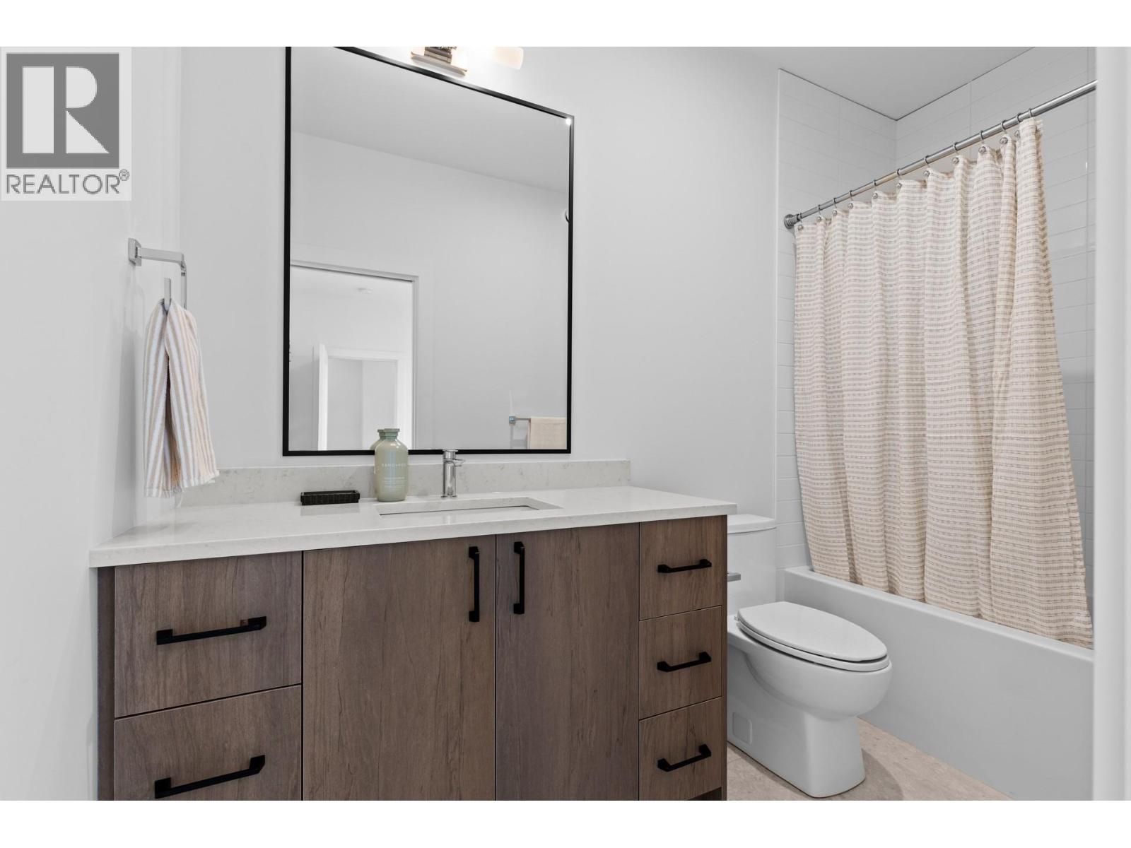 1463 Inkar Road Unit# 6