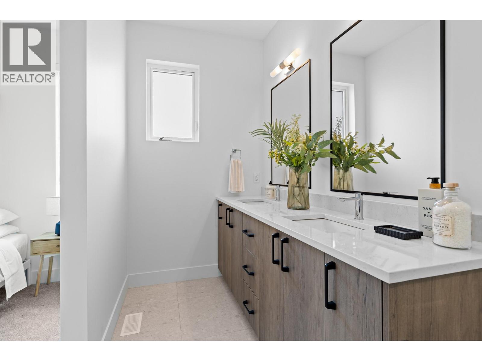 1463 Inkar Road Unit# 6