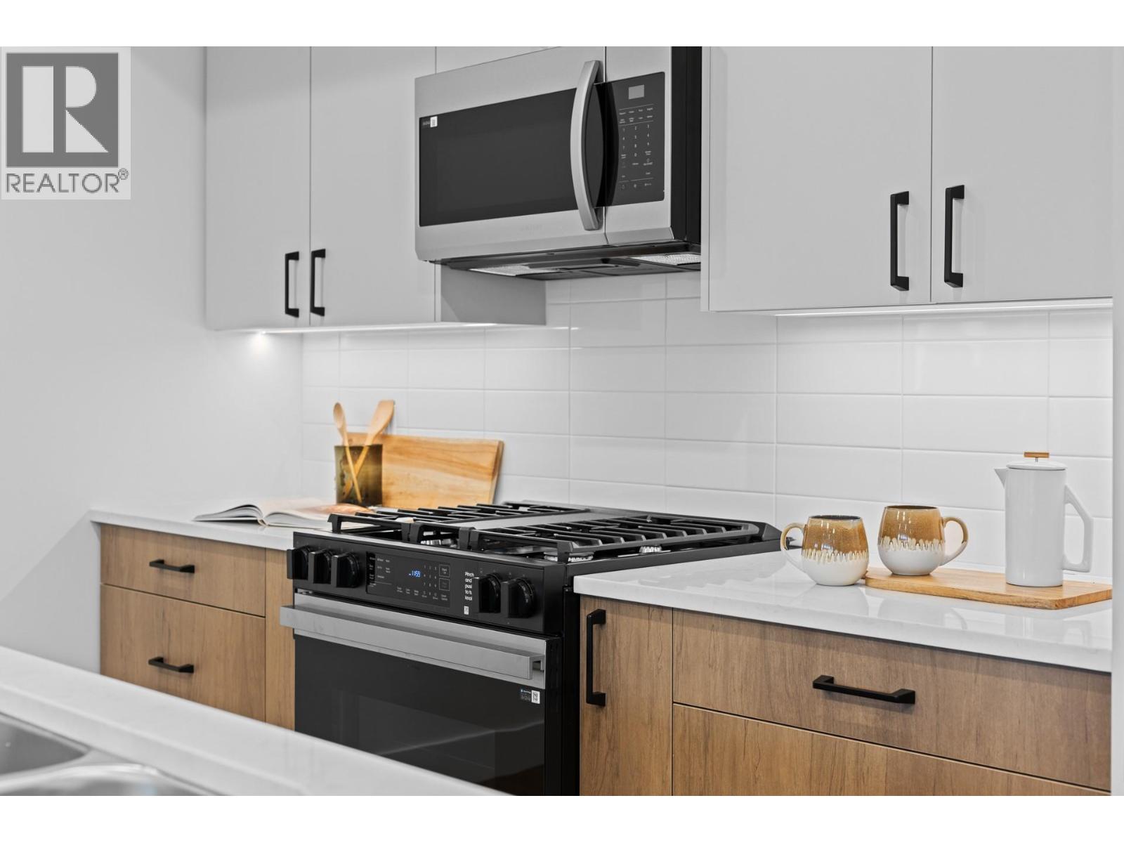 1463 Inkar Road Unit# 6