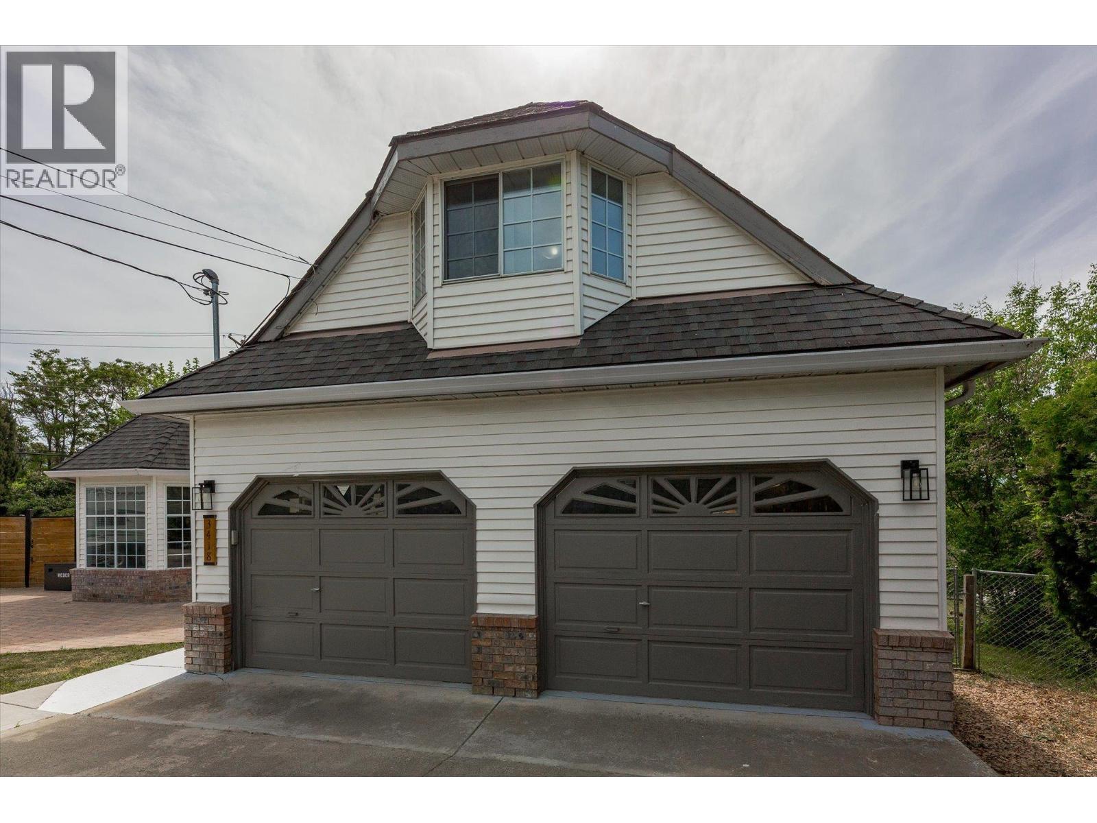 3418 Mariposa Court