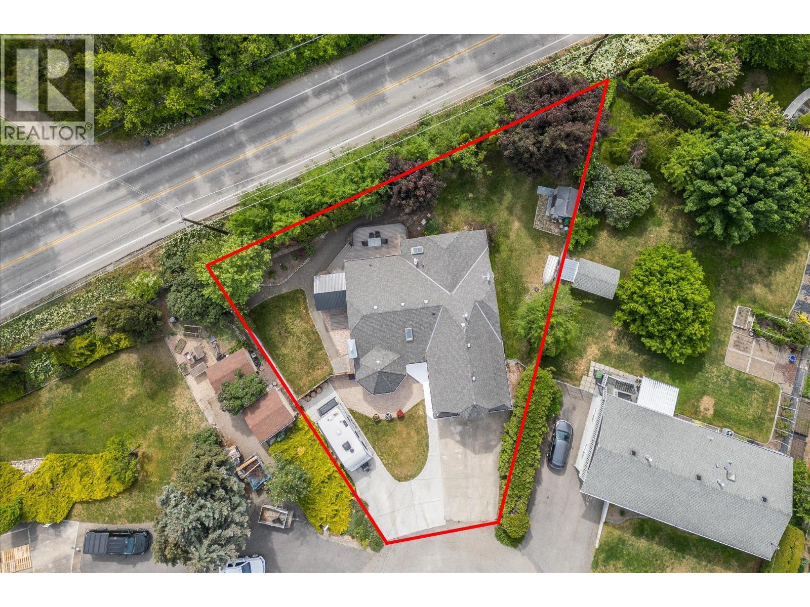 3418 Mariposa Court
