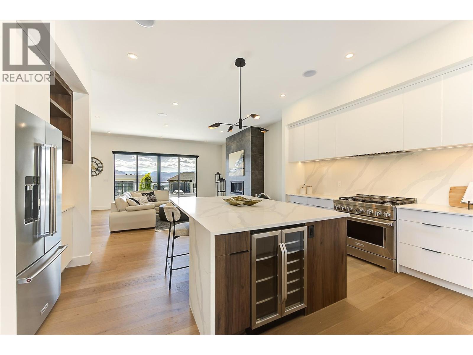 3342 Vineyard View Drive