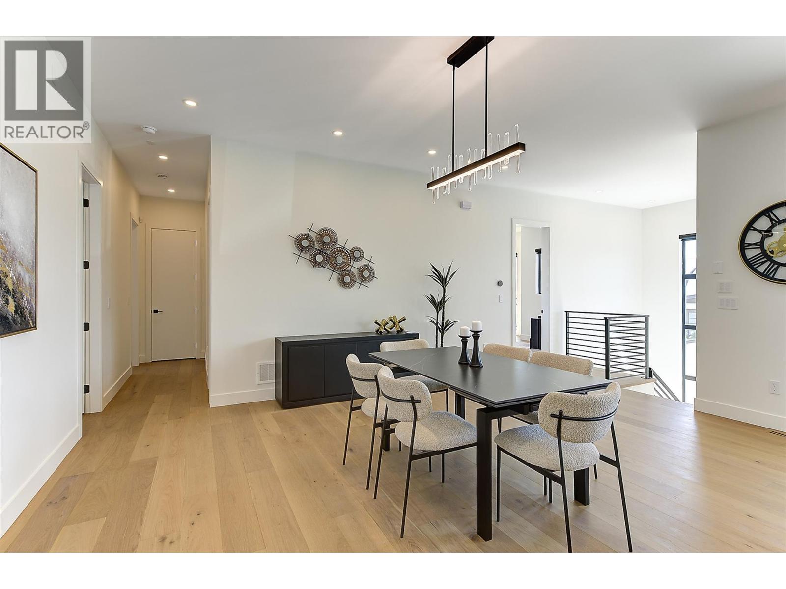 3342 Vineyard View Drive