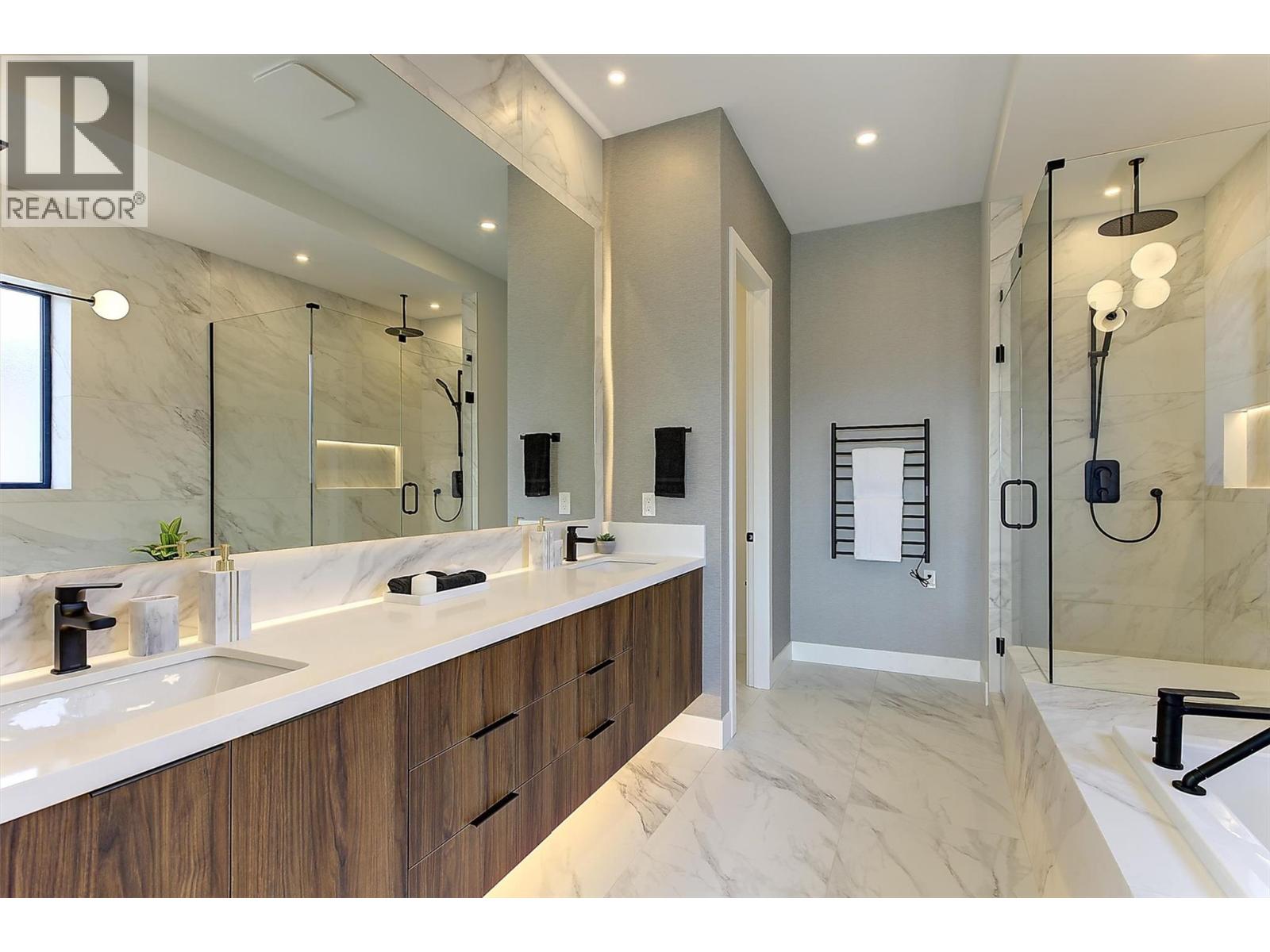 3342 Vineyard View Drive