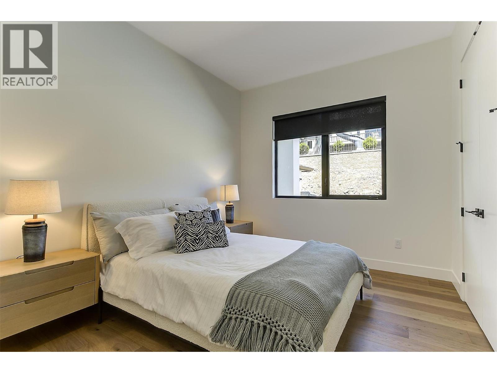 3342 Vineyard View Drive
