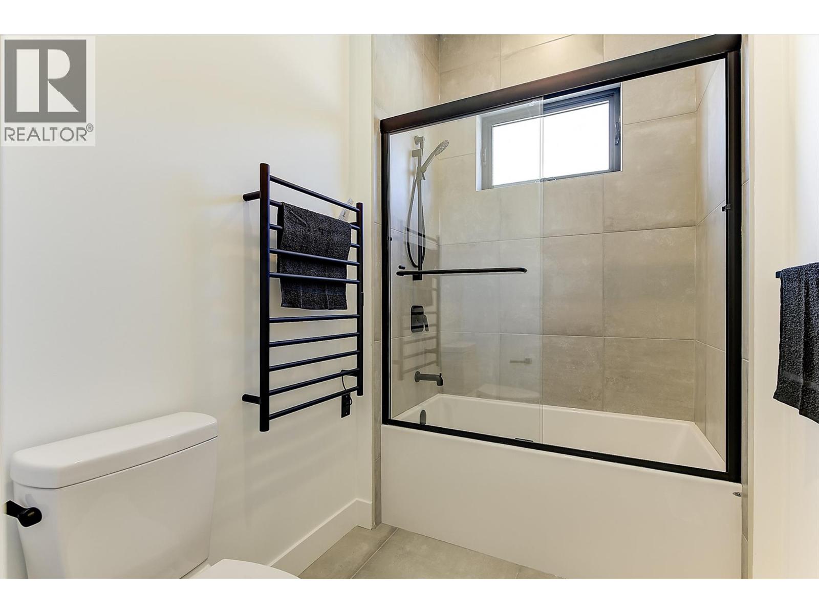 3342 Vineyard View Drive