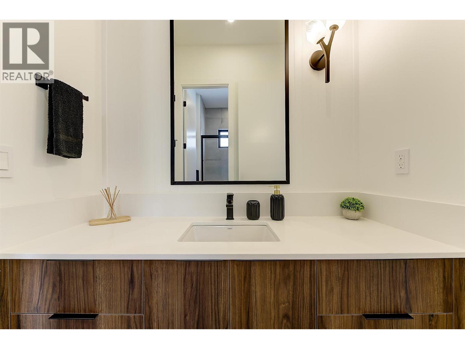 3342 Vineyard View Drive