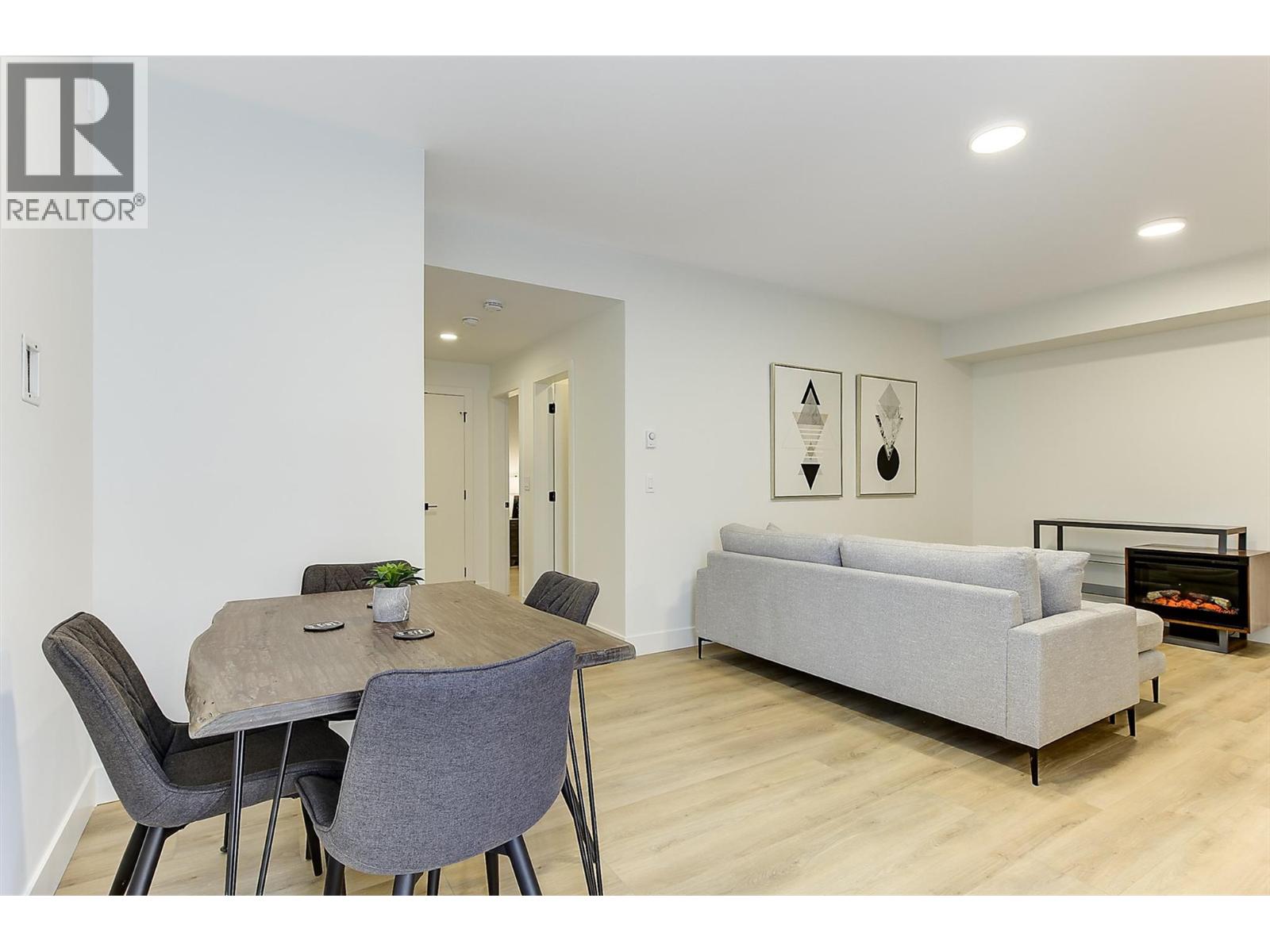 3342 Vineyard View Drive