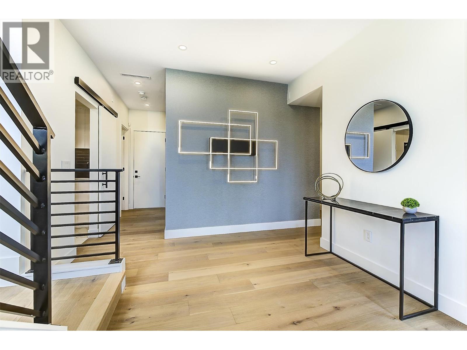 3342 Vineyard View Drive