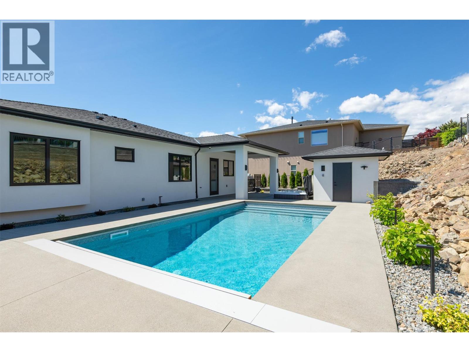 3342 Vineyard View Drive