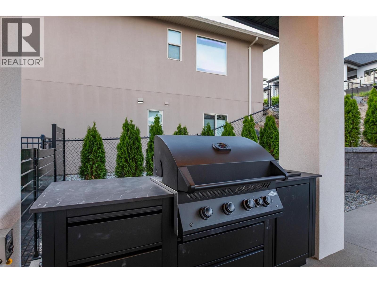 3342 Vineyard View Drive