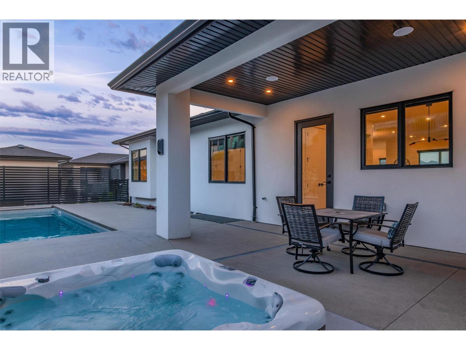3342 Vineyard View Drive