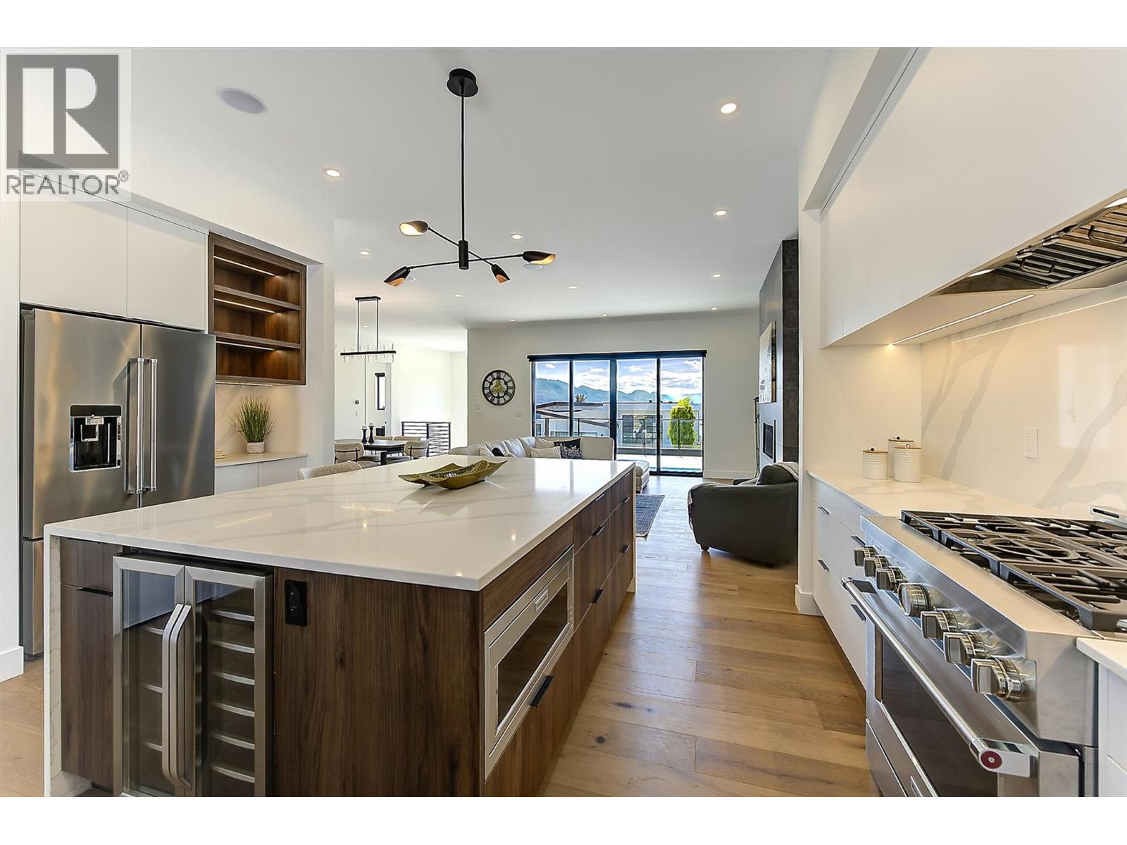 3342 Vineyard View Drive