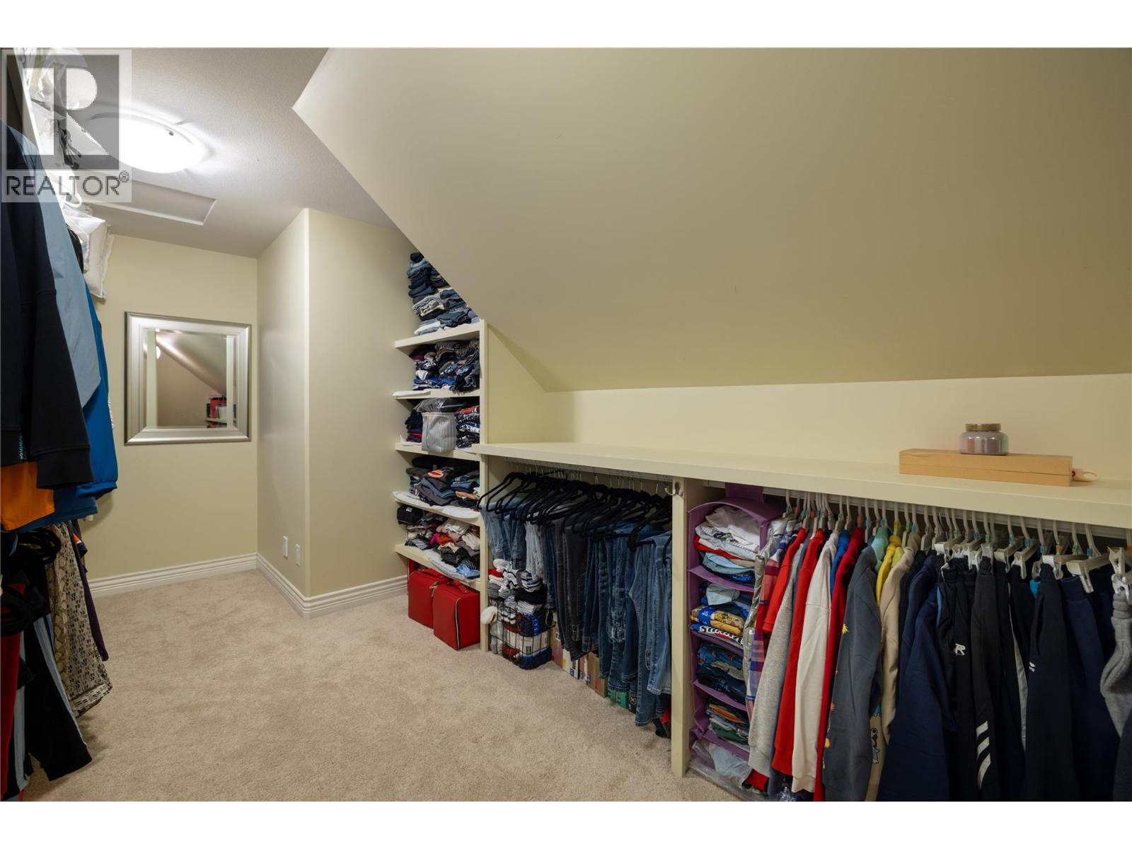 1010 Lamont Court