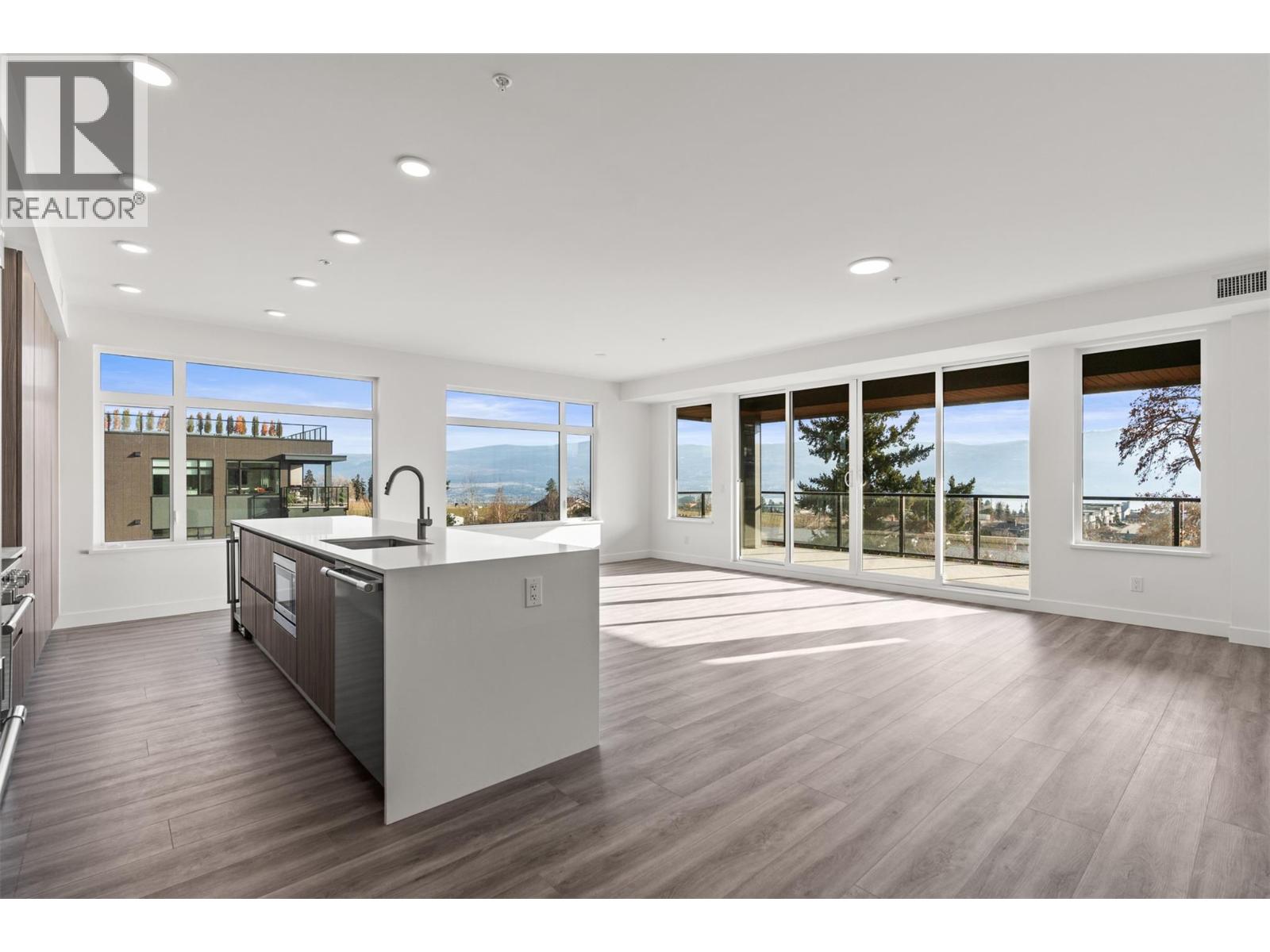 2760 Olalla Road Unit# 207